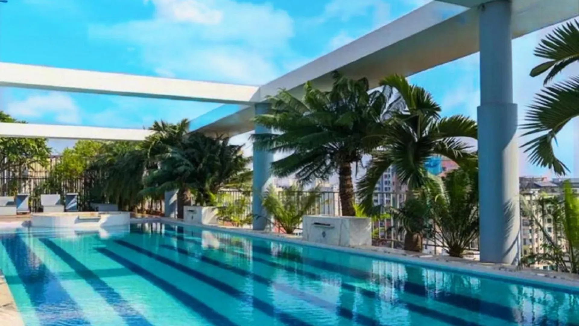 Fars Hotel & Resorts - Bar-Buffet-Pool-Spa Dhaka Bangladesh