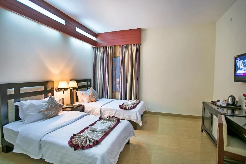 Fars Hotel & Resorts - Bar-Buffet-Pool-Spa Dhaka