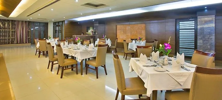 Fars Hotel & Resorts - Bar-Buffet-Pool-Spa Dhaka